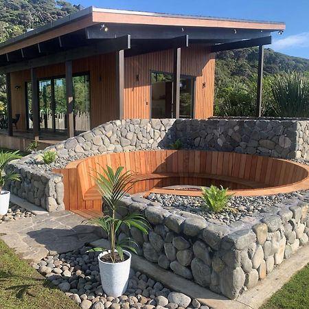 Te Whaanga Retreat & Spa Hotel Raglan Exterior foto